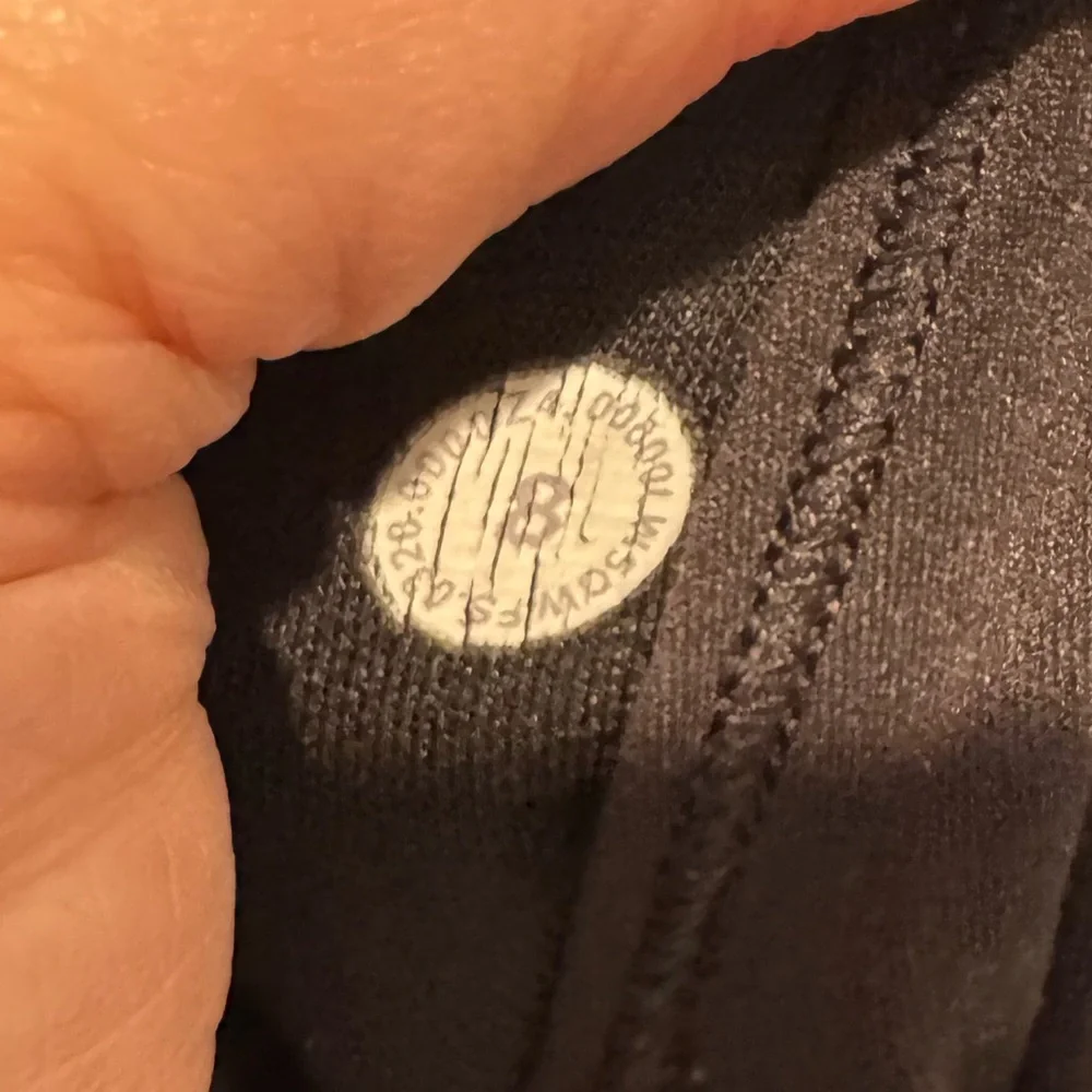 Lululemon Align Black Member Leggings with Red Accents Size 8 - Picture 4 of 13